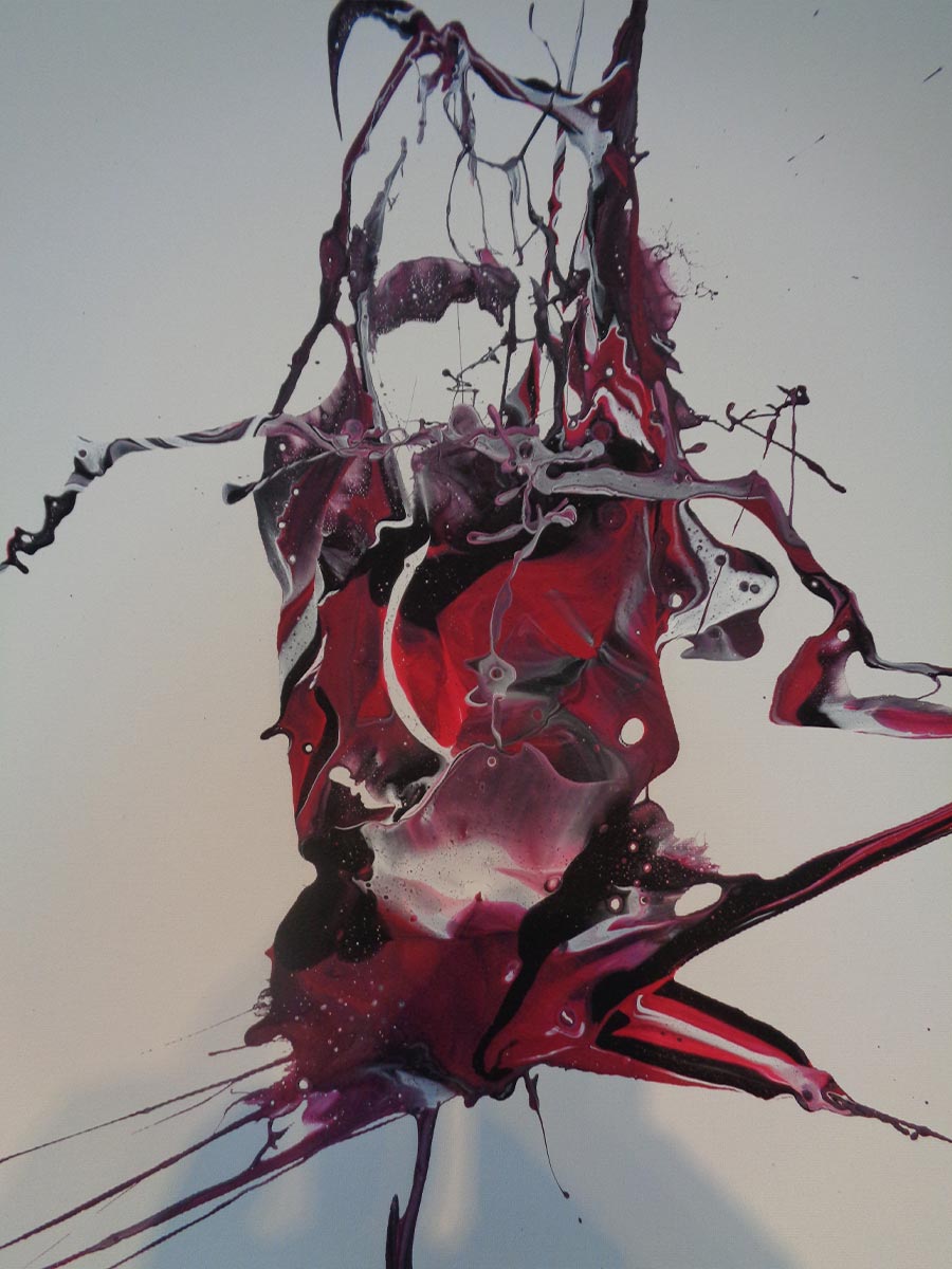 Abstraktes Kunstwerk mit fließenden Formen